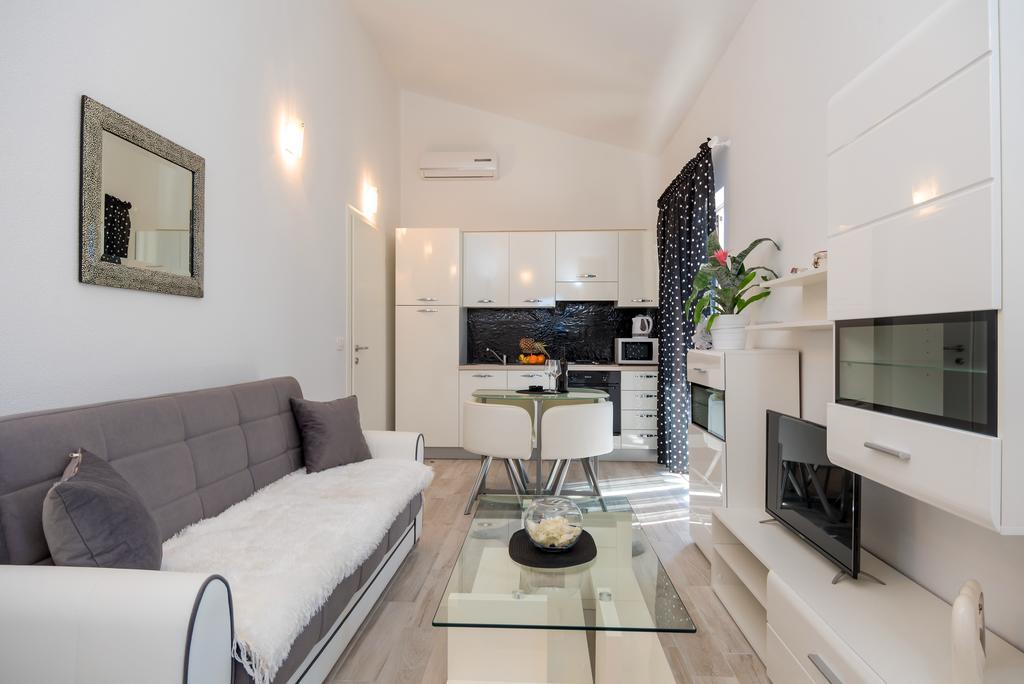 Apartment Antonio Башка-Вода Екстер'єр фото