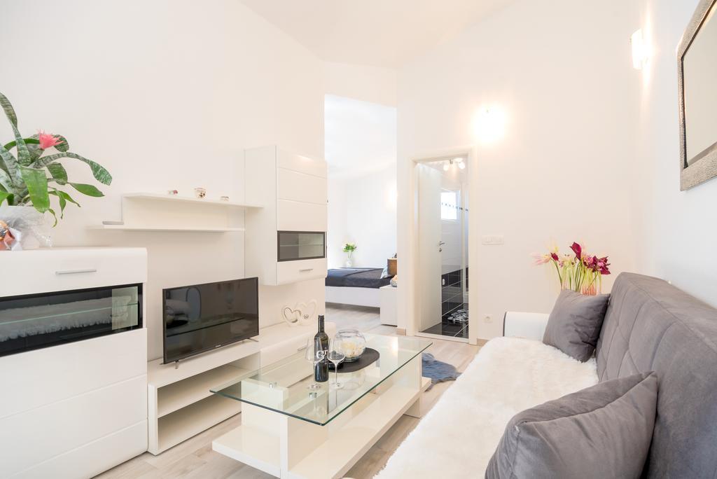 Apartment Antonio Башка-Вода Екстер'єр фото
